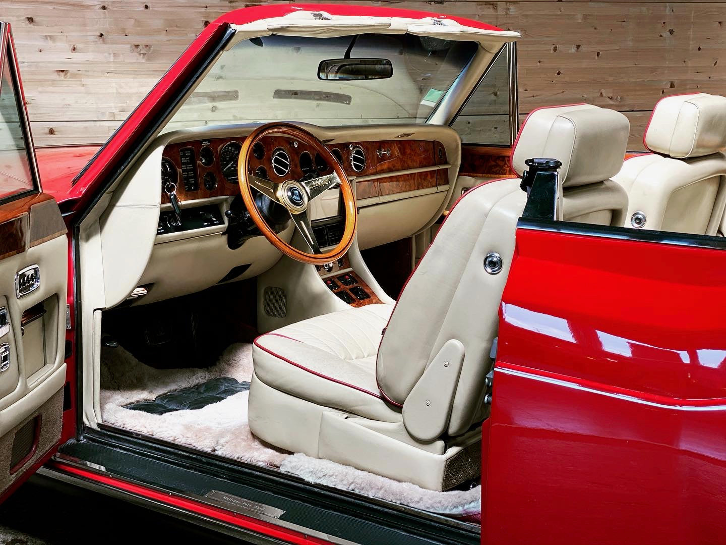 Rolls Royce Corniche II