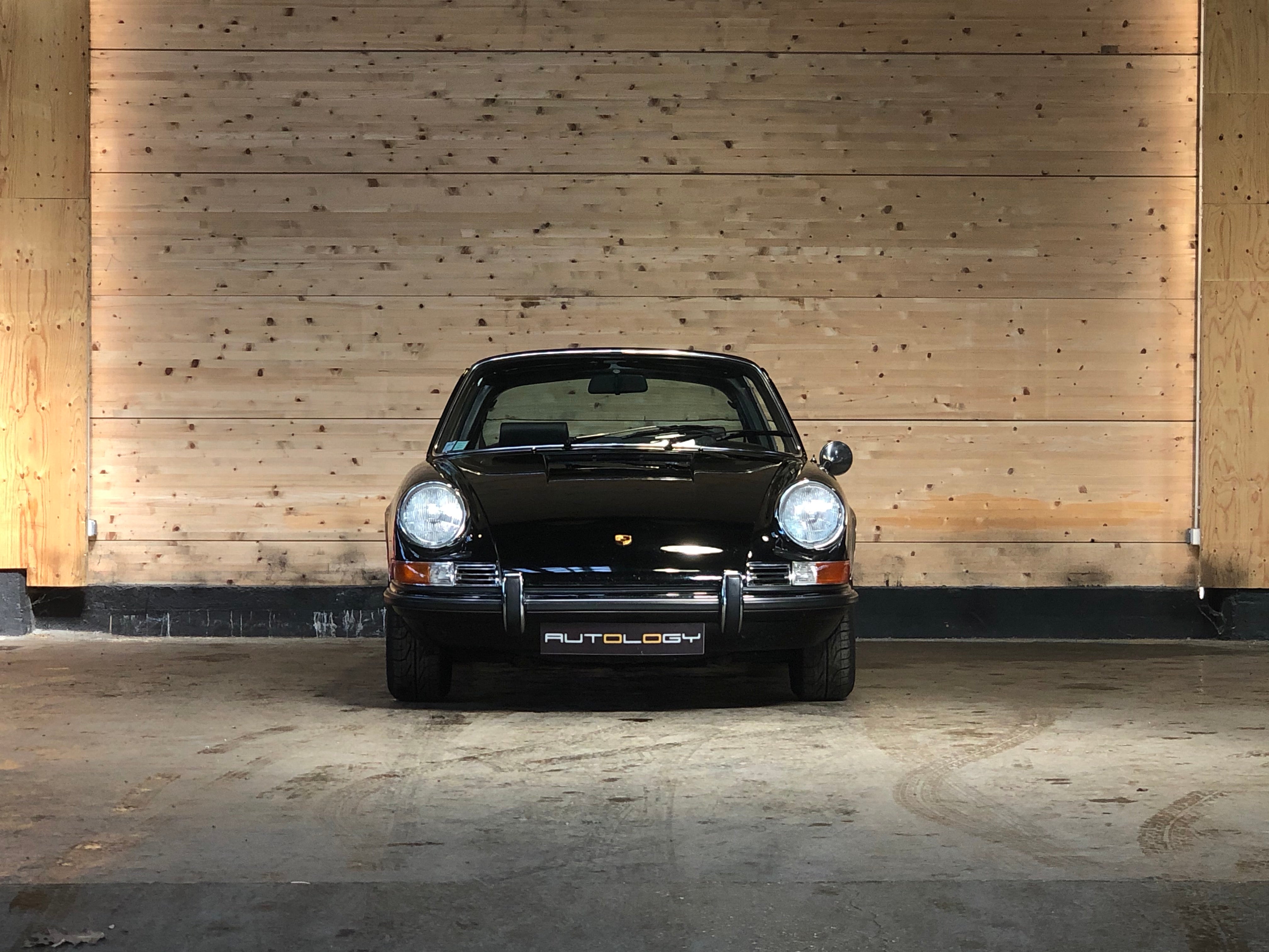 Porsche 911 2.2S Targa