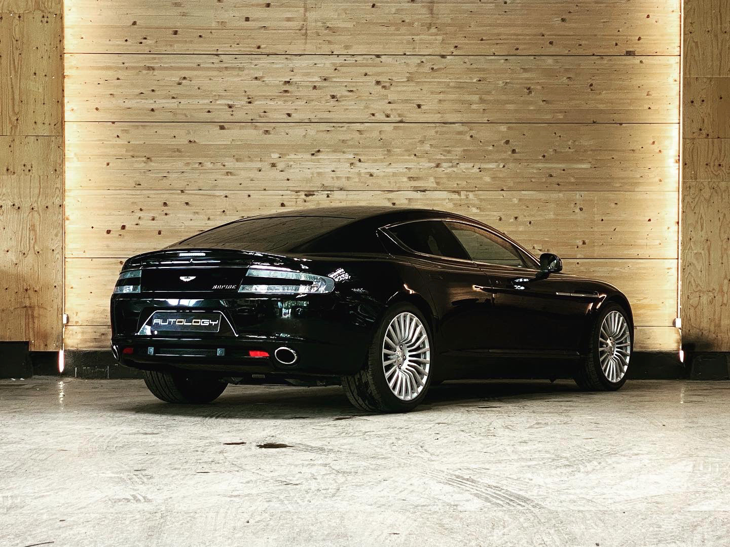 Aston Martin Rapide