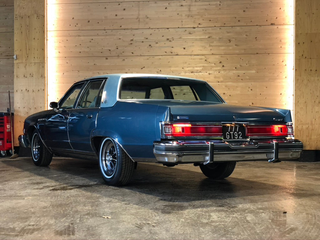 Buick Electra Park Avenue V8 6.6 litres