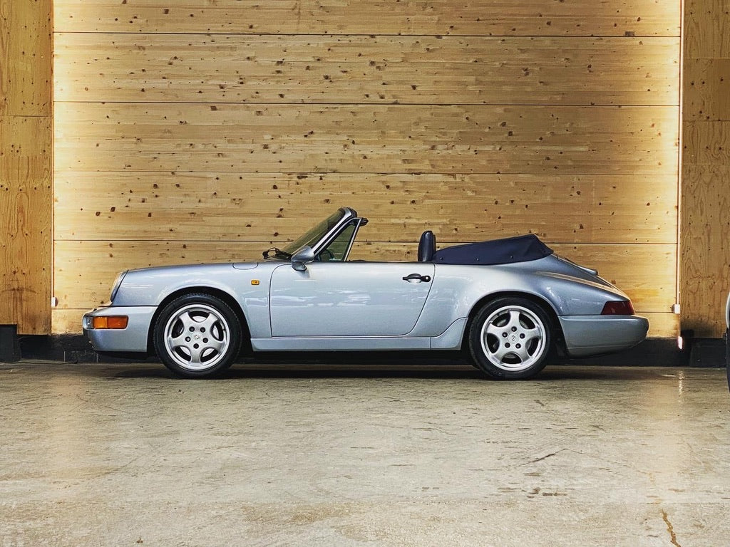 Porsche 964 Carrera 2 Cabriolet