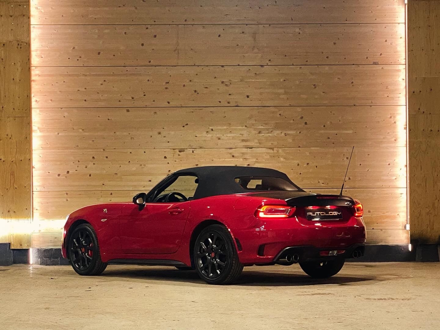 Abarth 124 Spider BVM