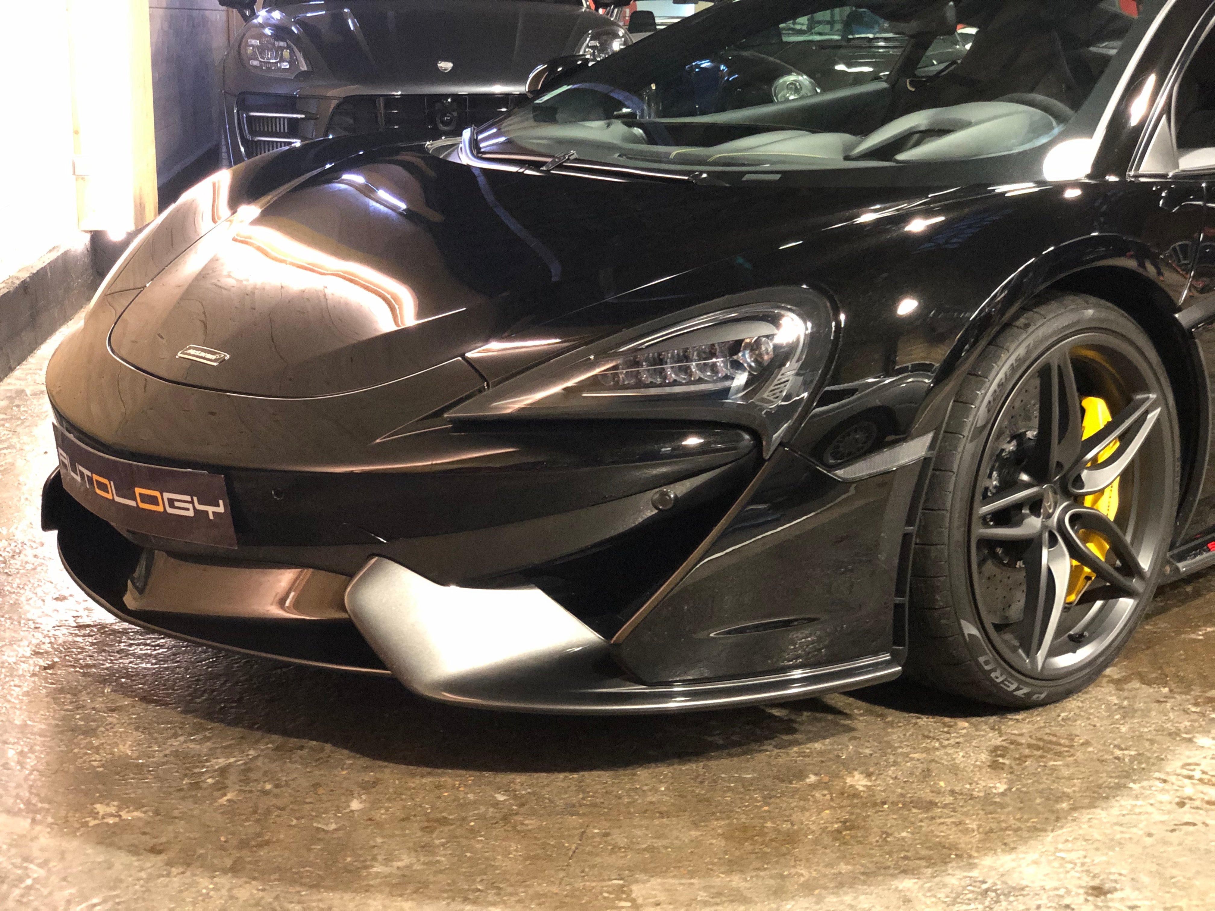 McLaren 570S