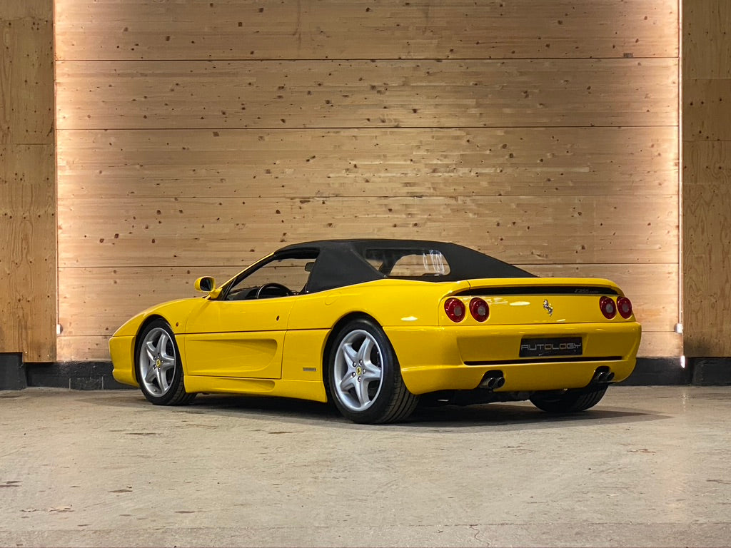 Ferrari F355 Spider BVM6