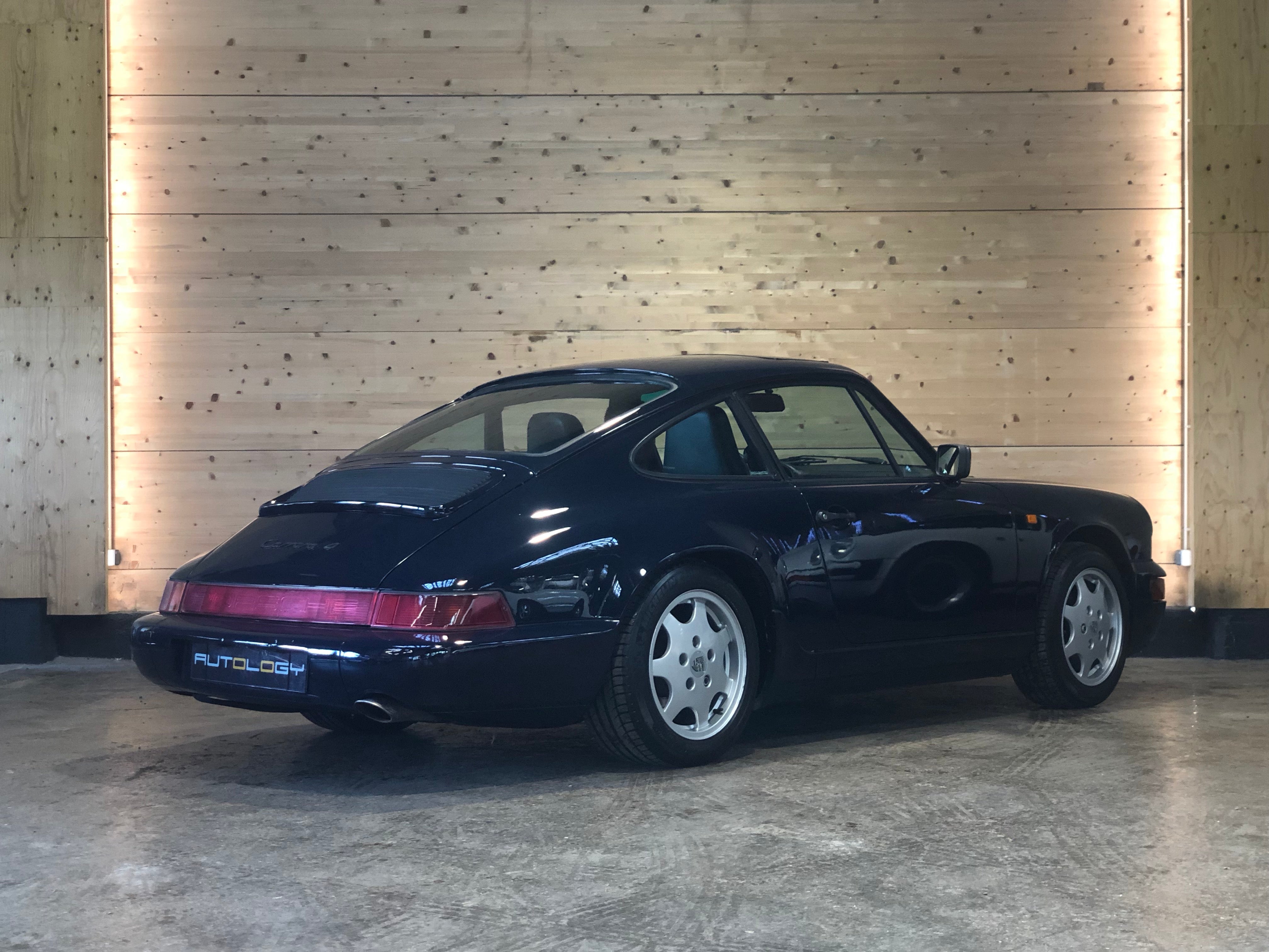 Porsche 964 Carrera 4