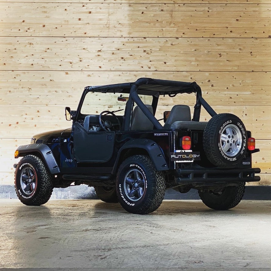 Jeep Wrangler YJ 2.5