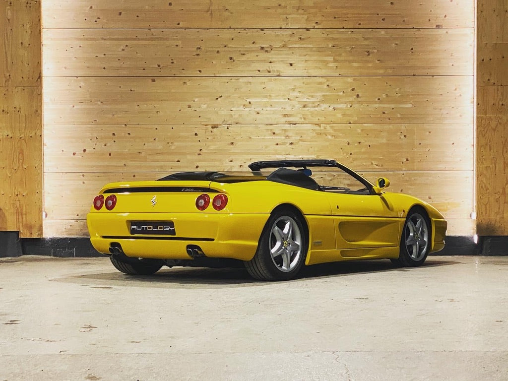 Ferrari F355 Spider BVM6