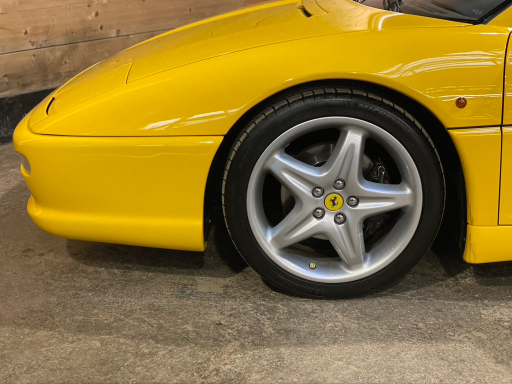 Ferrari F355 Spider BVM6