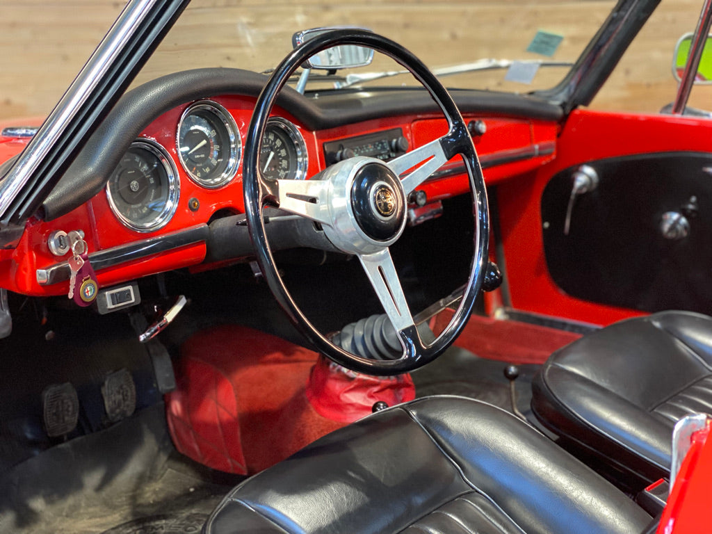 Alfa Romeo Giulia Spider 1600