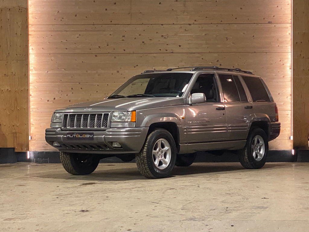 Jeep Grand Cherokee 5.9 Limited LX