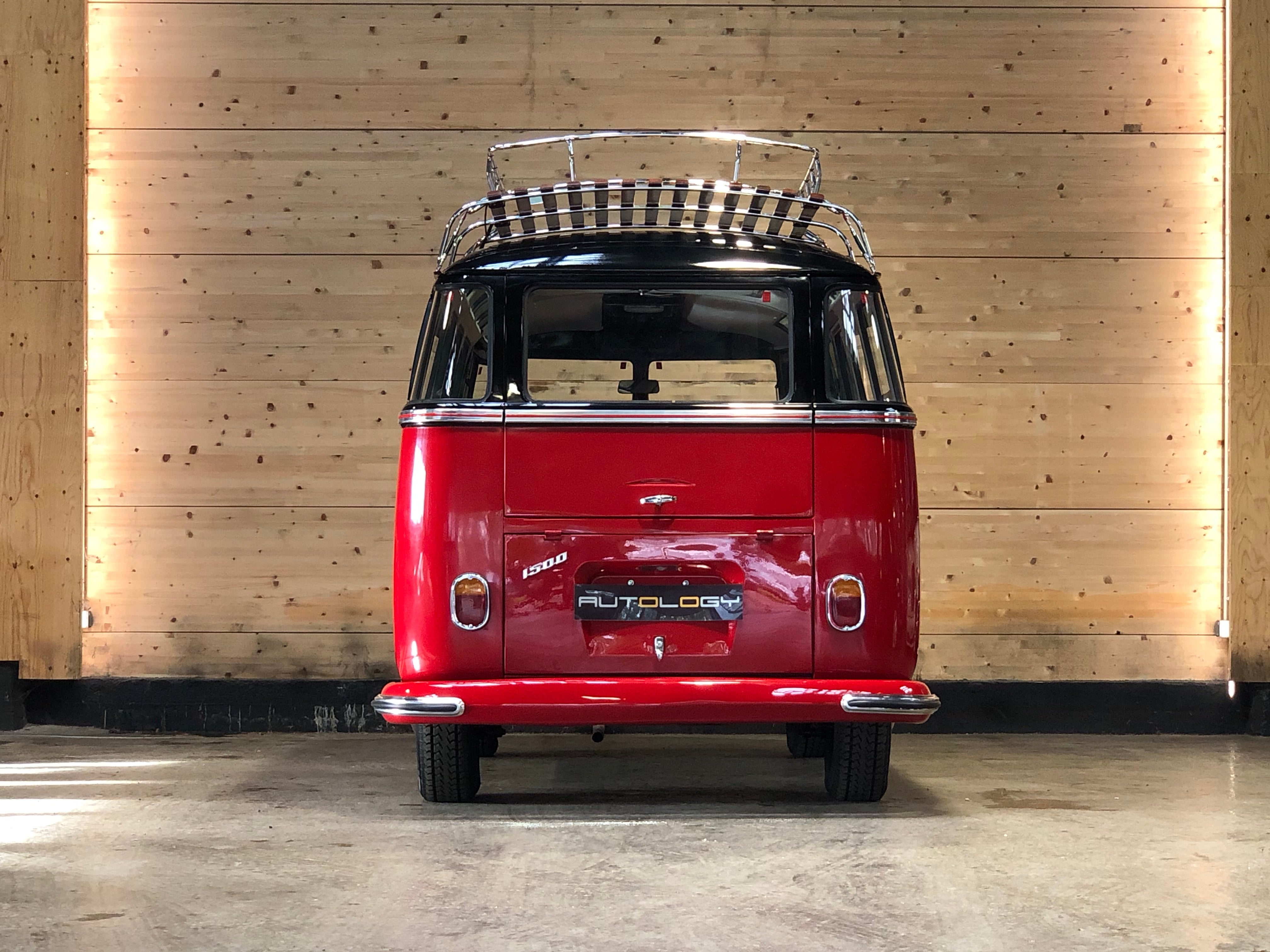 Volkswagen Combi T1 23 fenêtres Samba