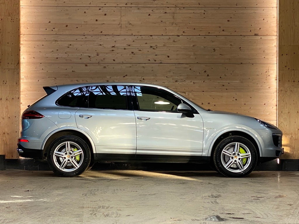 Porsche Cayenne S E-Hybrid