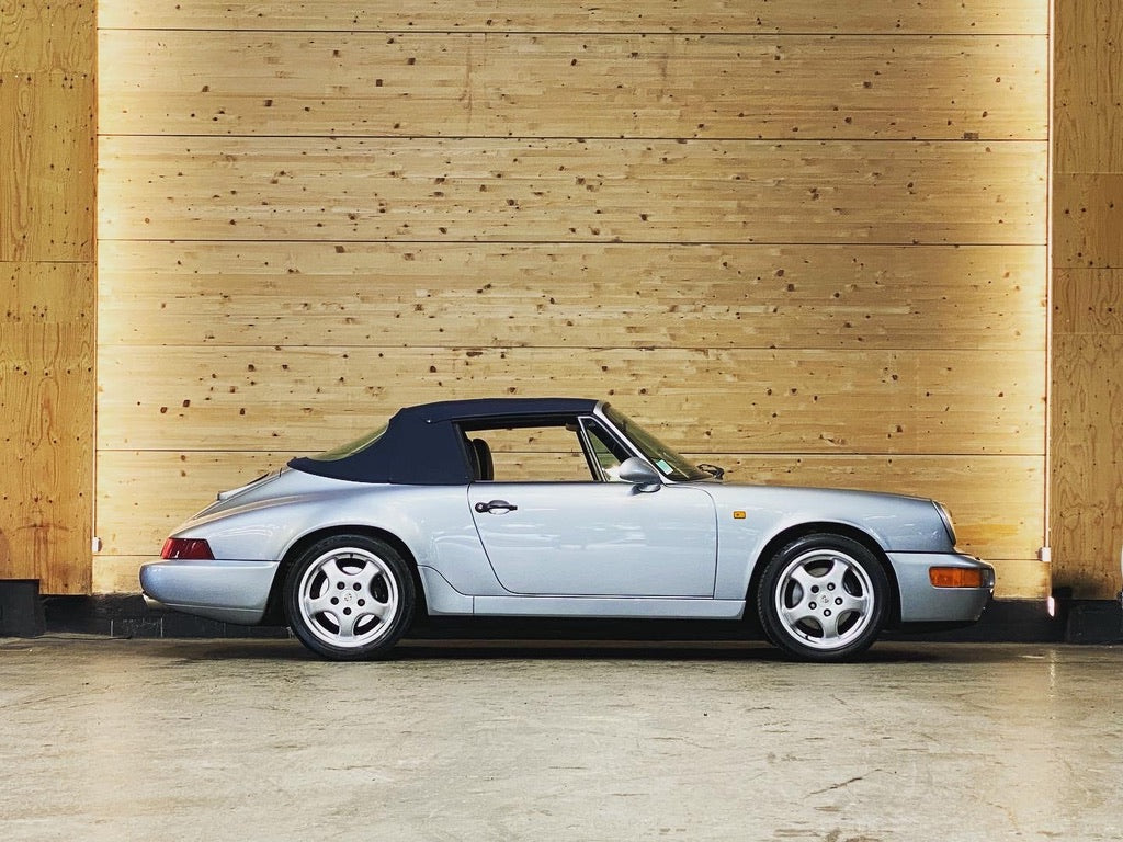 Porsche 964 Carrera 2 Cabriolet