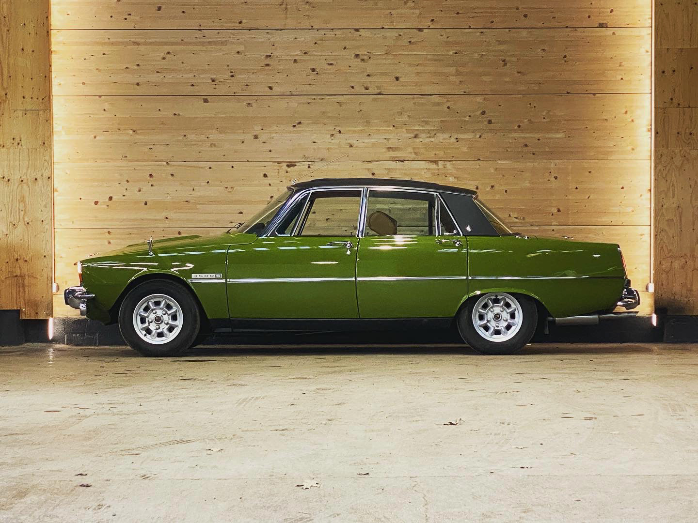 Rover P6 3500S