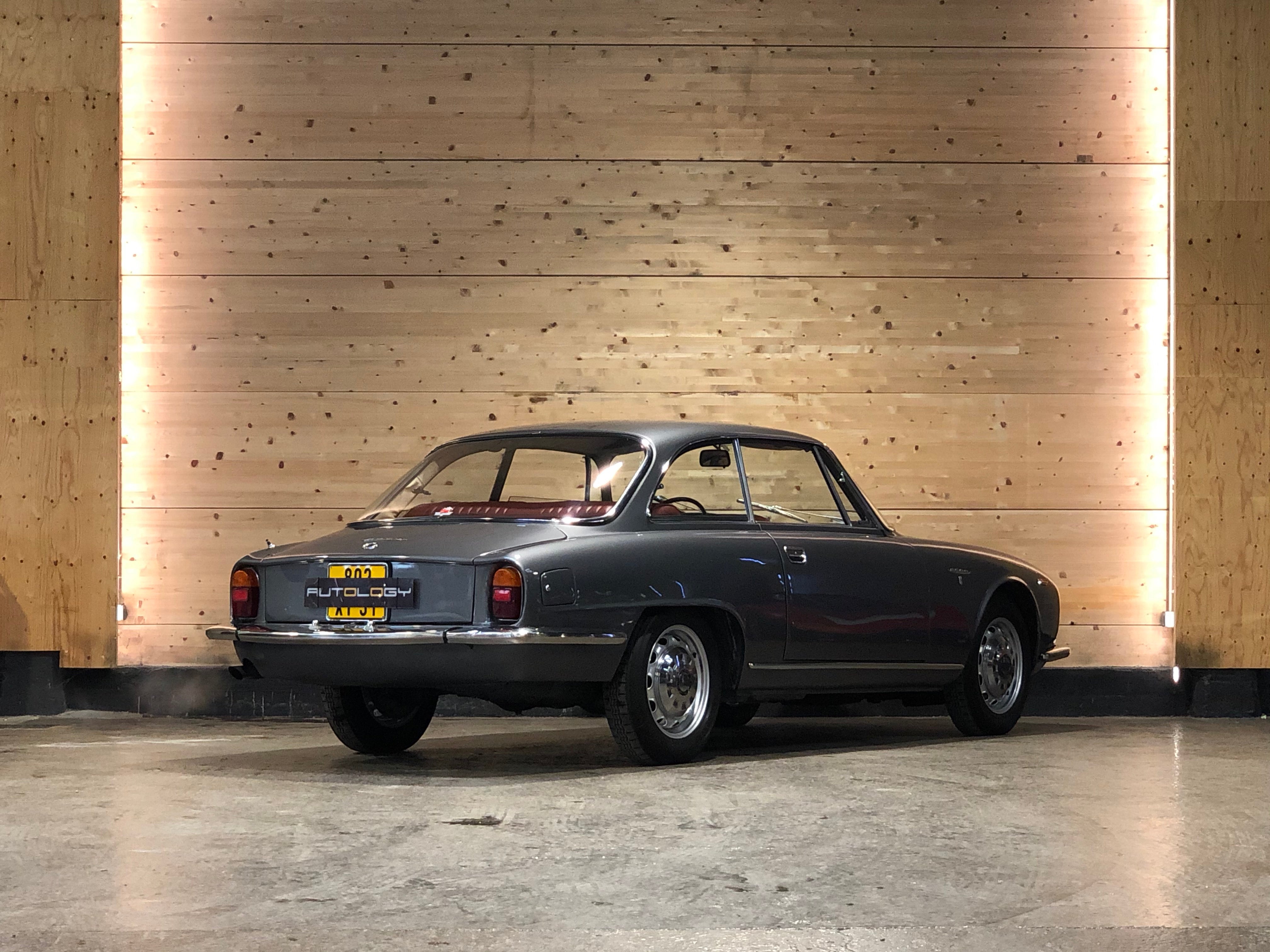 Alfa Romeo 2600 Sprint