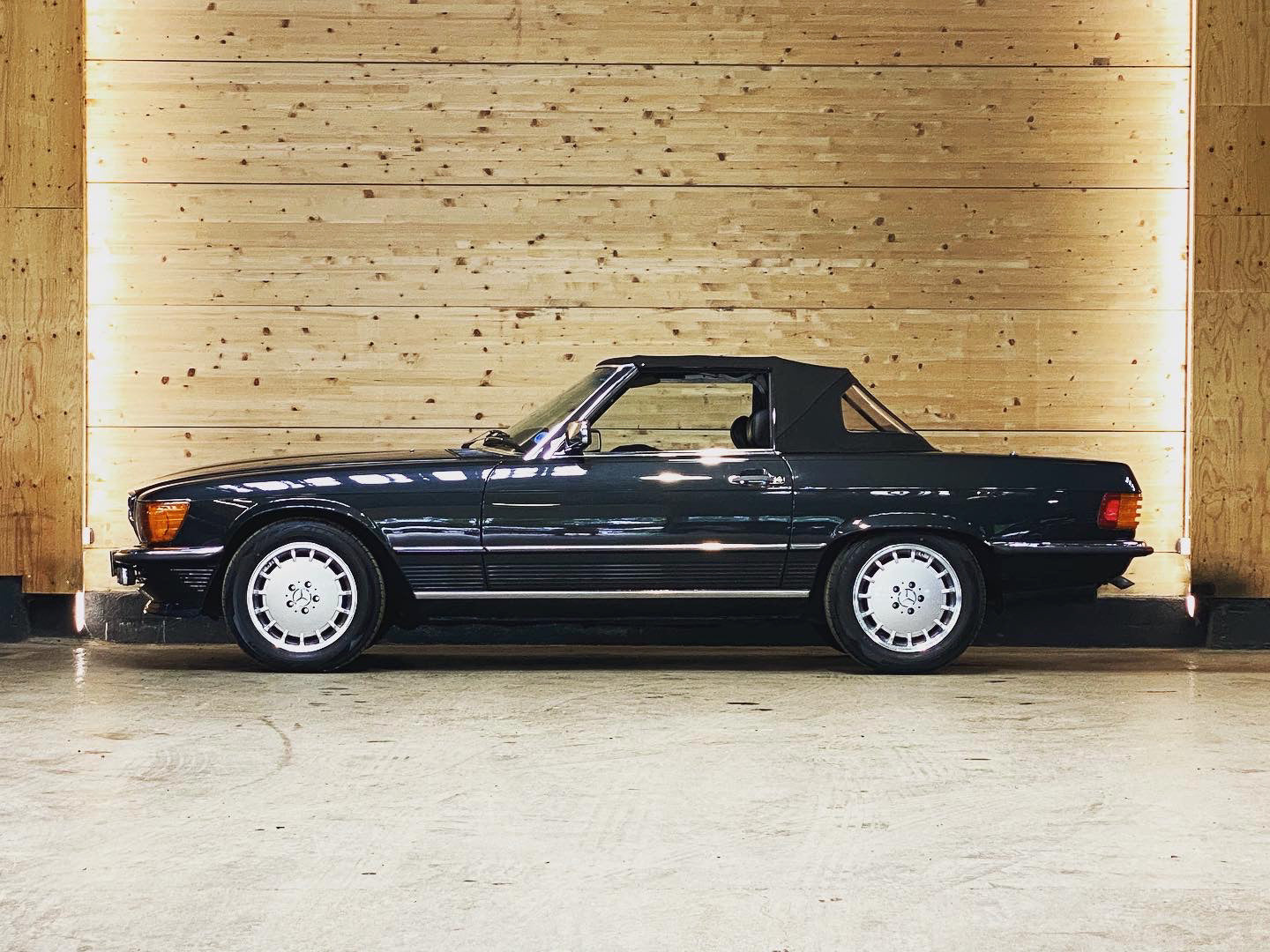 Mercedes 560 SL