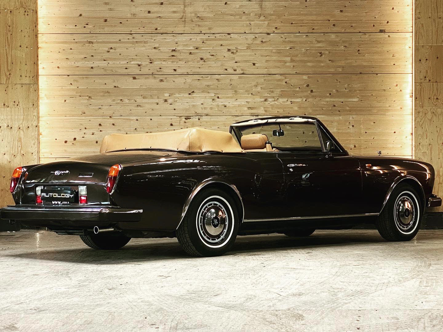 Rolls Royce Corniche III