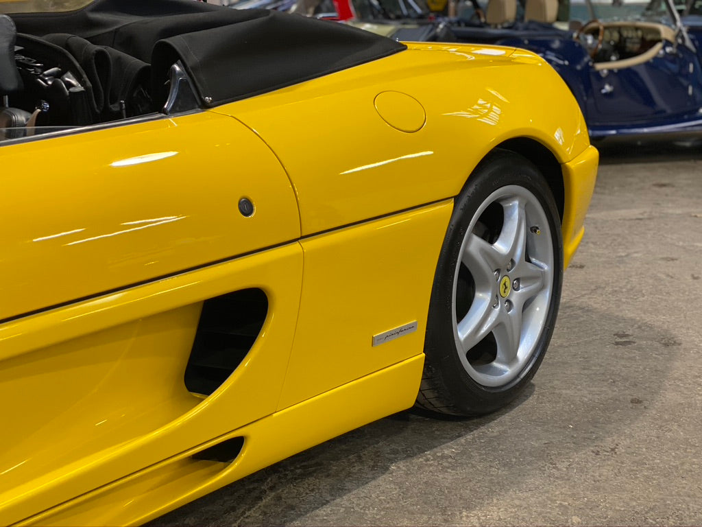 Ferrari F355 Spider BVM6