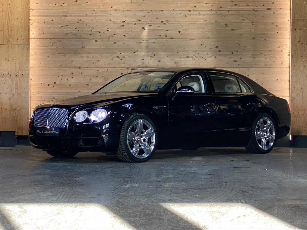 Bentley Flying Spur V8