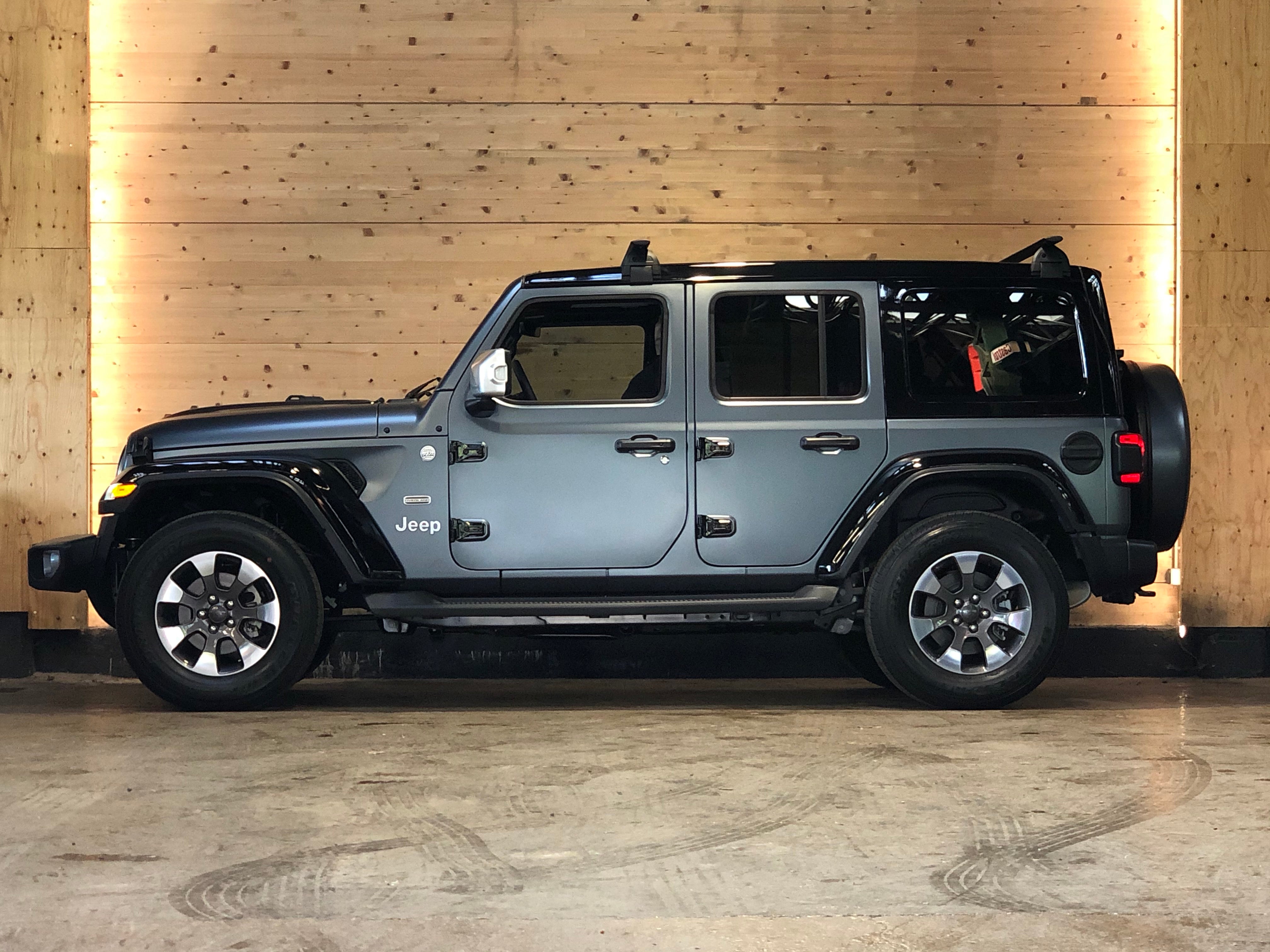 Jeep Wrangler Unlimited 2.0T Overland