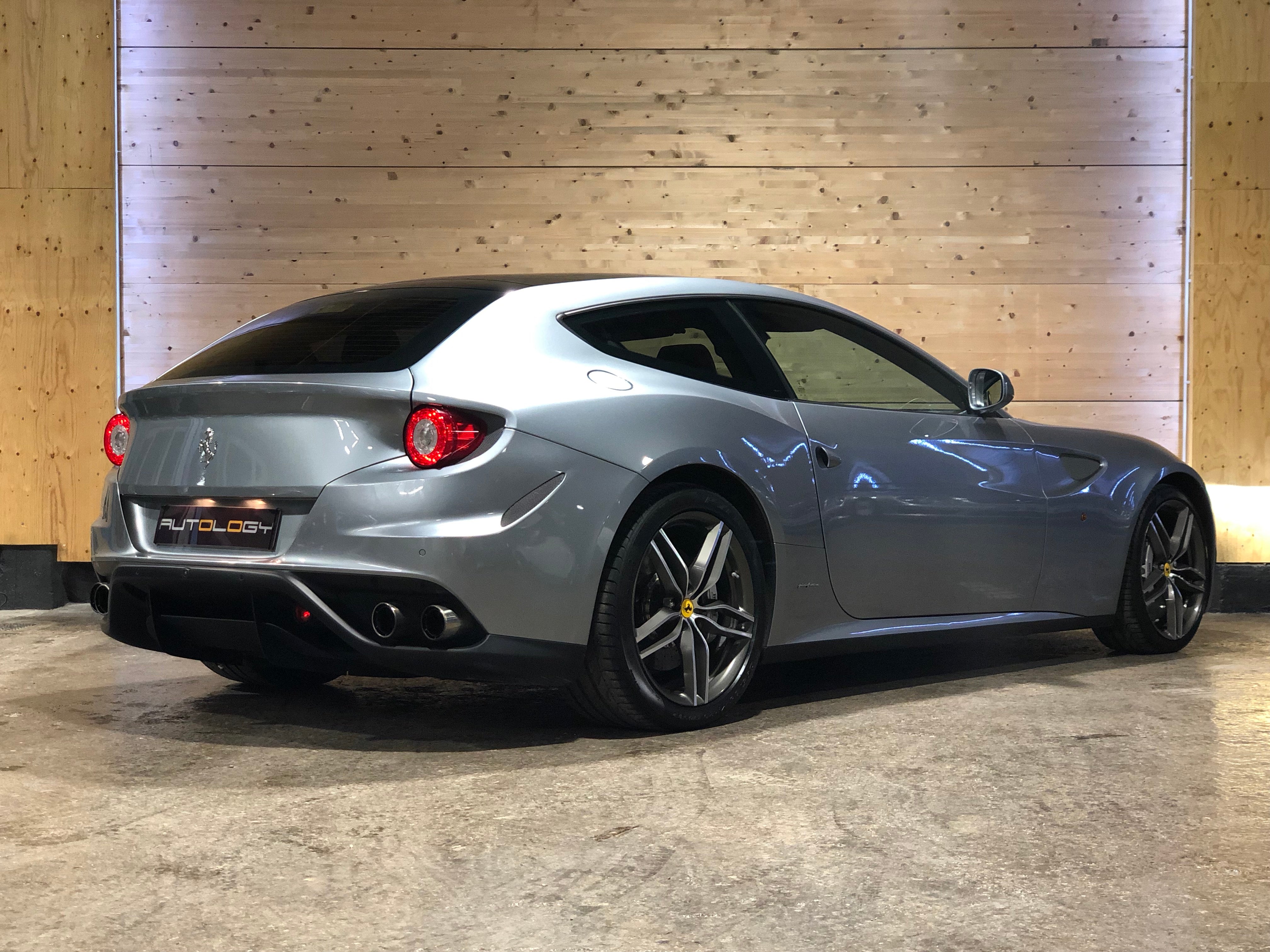 Ferrari FF