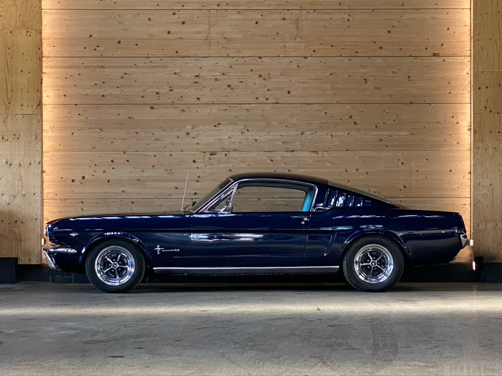 Ford Mustang Fastback V8 289 BVA