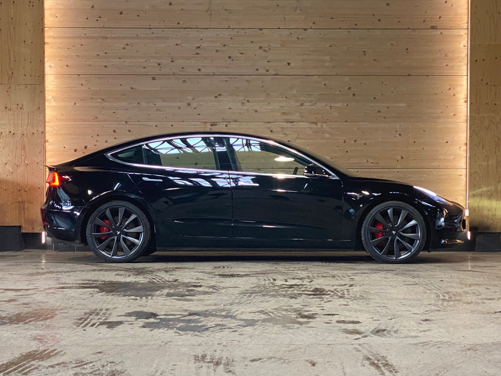 Tesla Model 3 Performance Dual Motor AWD