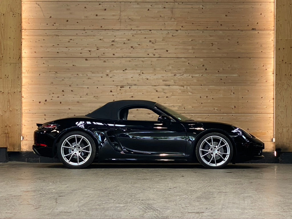 Porsche 718 Boxster