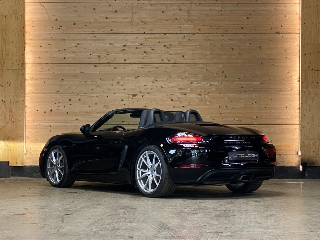 Porsche 718 Boxster