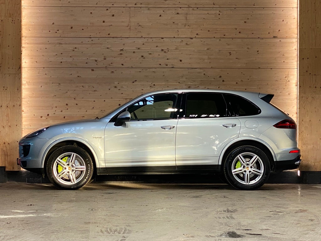 Porsche Cayenne S E-Hybrid