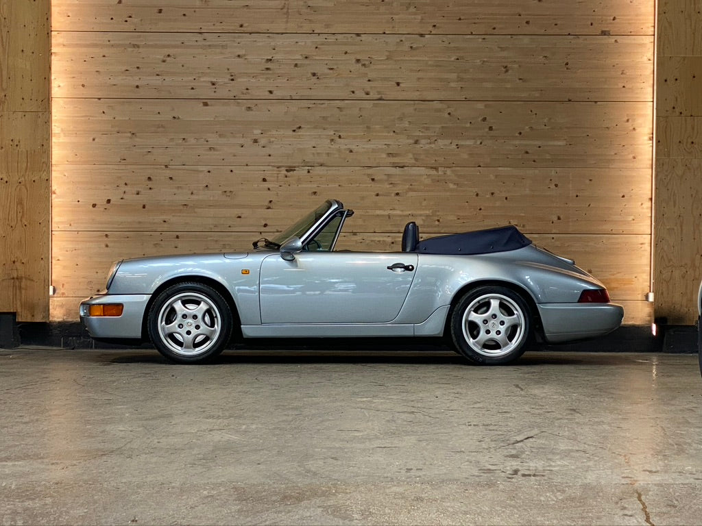 Porsche 964 Carrera 2 Cabriolet