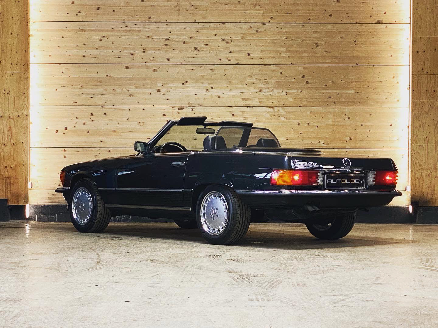 Mercedes 560 SL