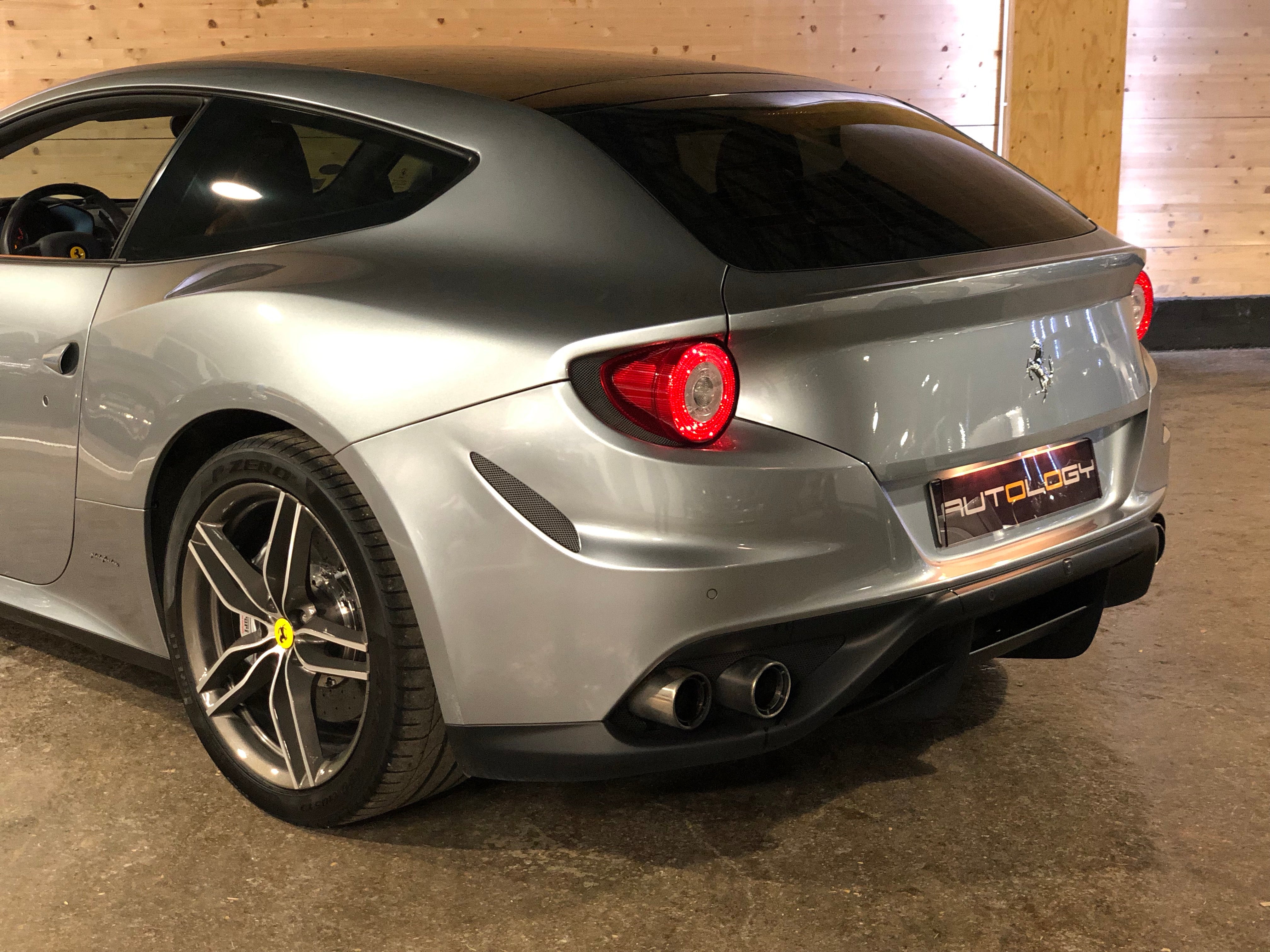 Ferrari FF