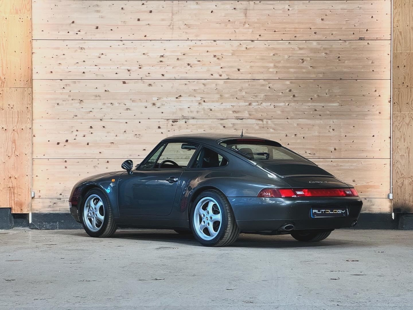 Porsche 993 Carrera 4