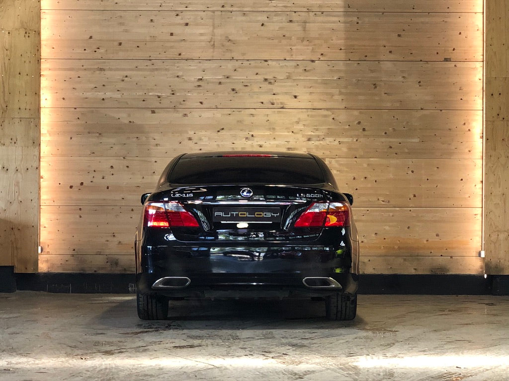 Lexus LS600h Pack President