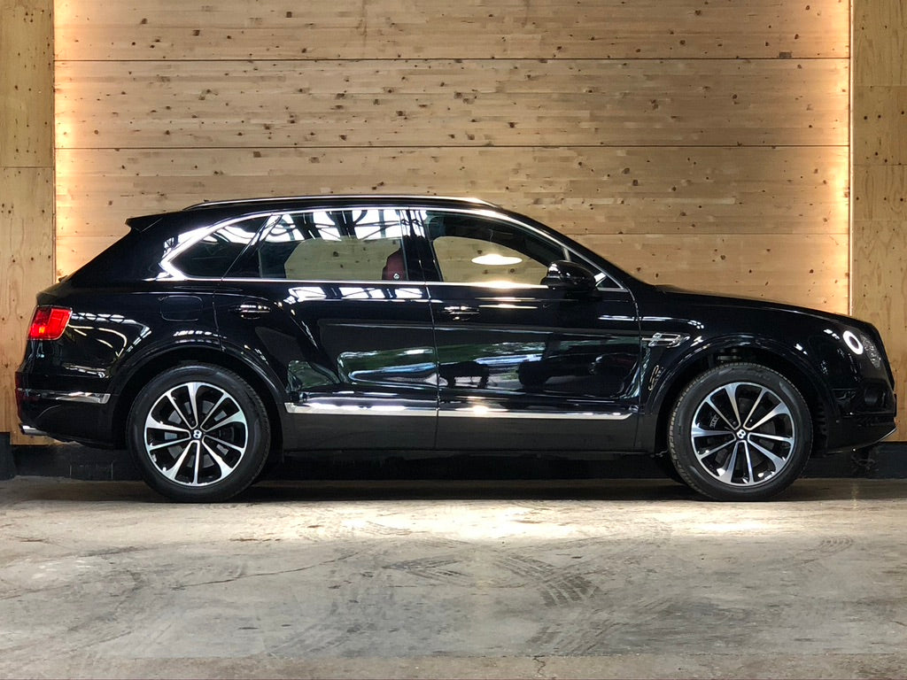 Bentley Bentayga V8