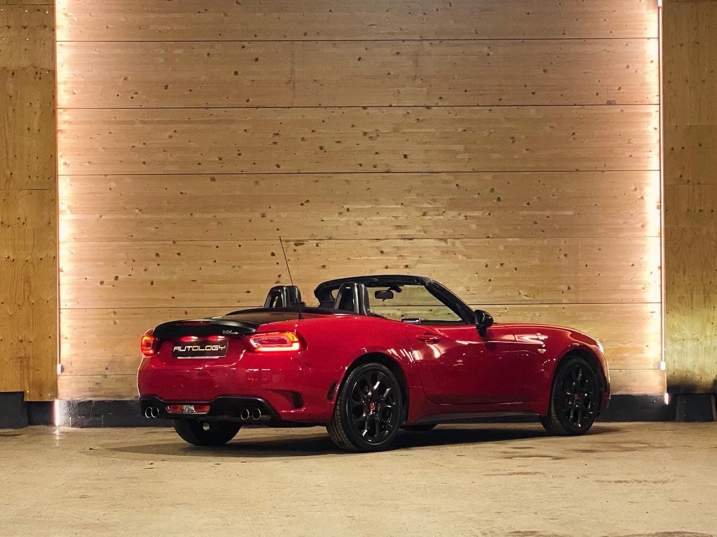 Abarth 124 Spider BVM