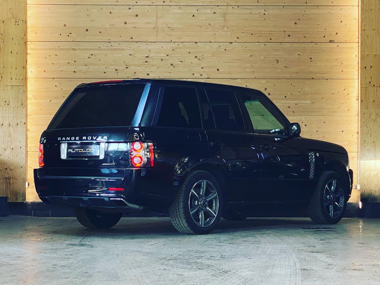 Land Rover Range Rover Supercharged V8 5.0 Autobiography