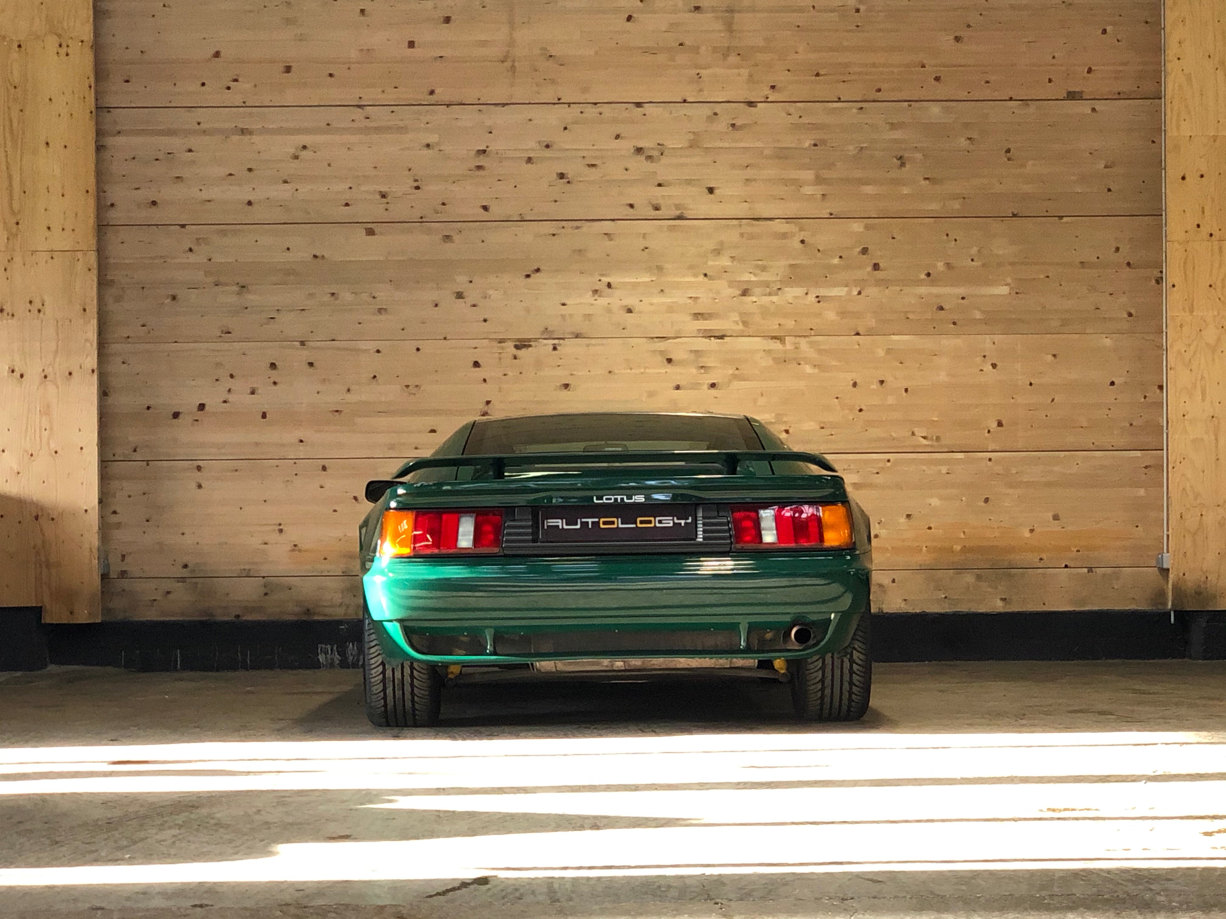 Lotus Esprit Turbo SE