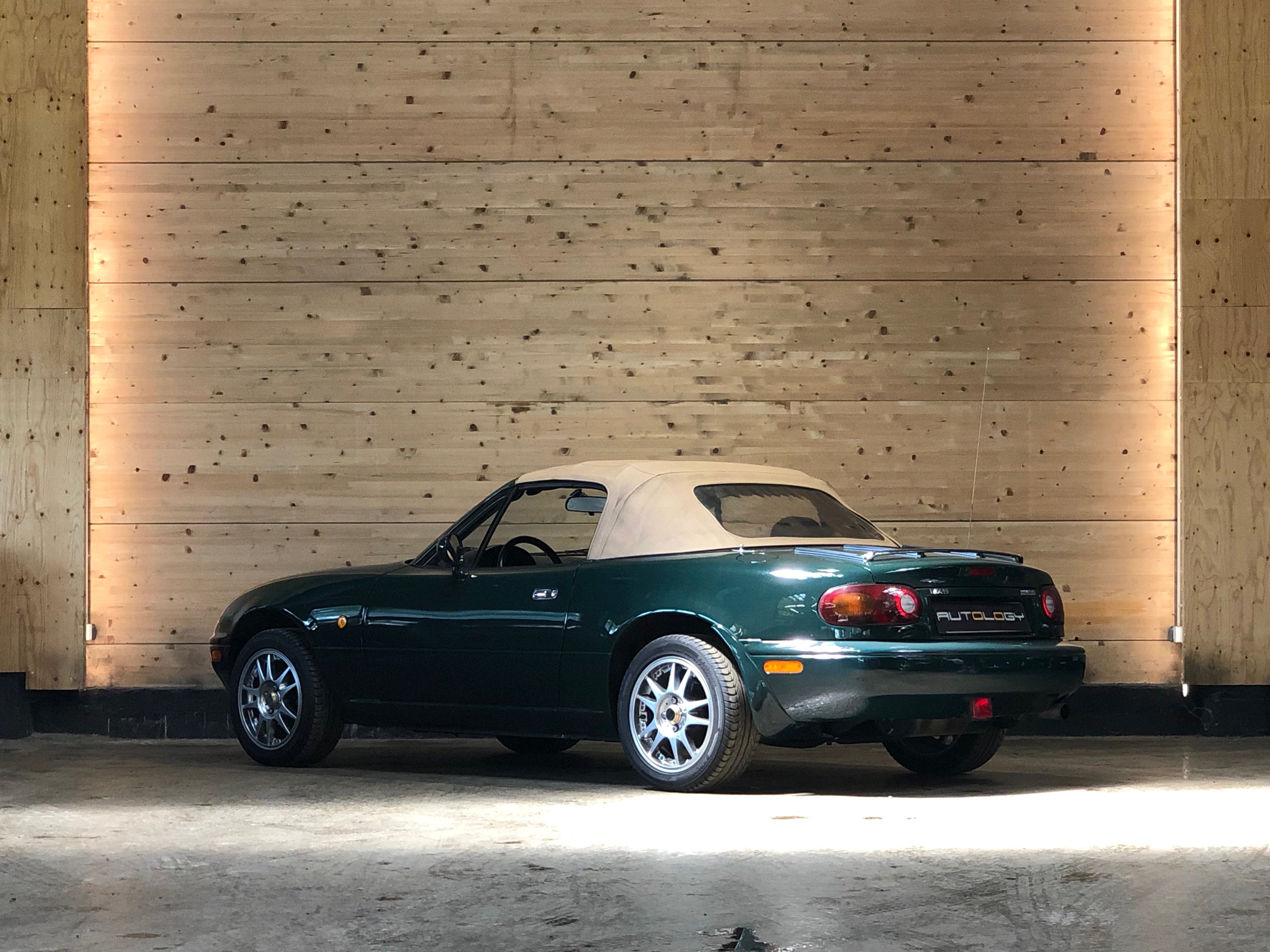 Mazda MX-5 1.6 90ch