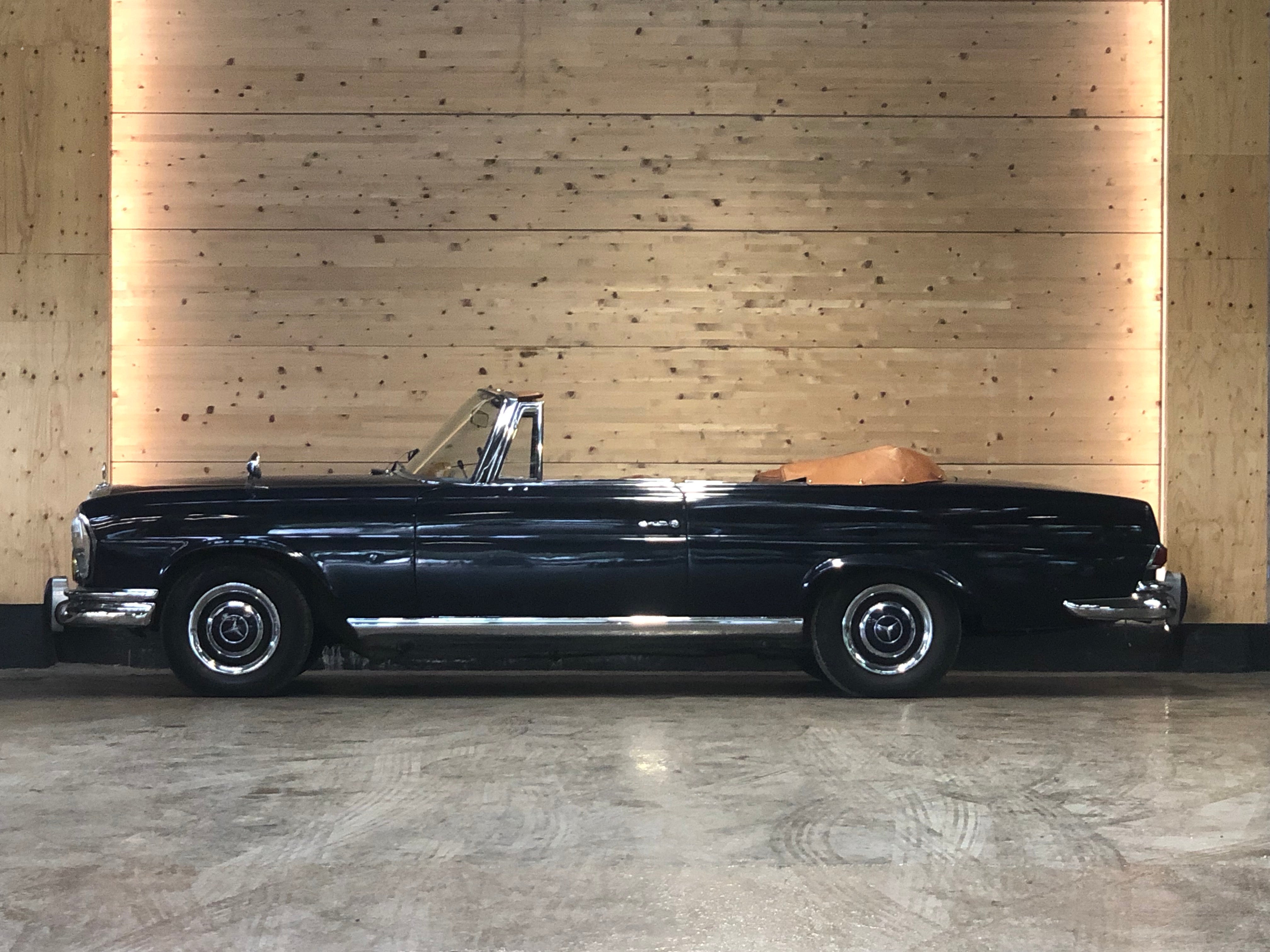 Mercedes 220 SE Cabriolet BVA 1ère main!