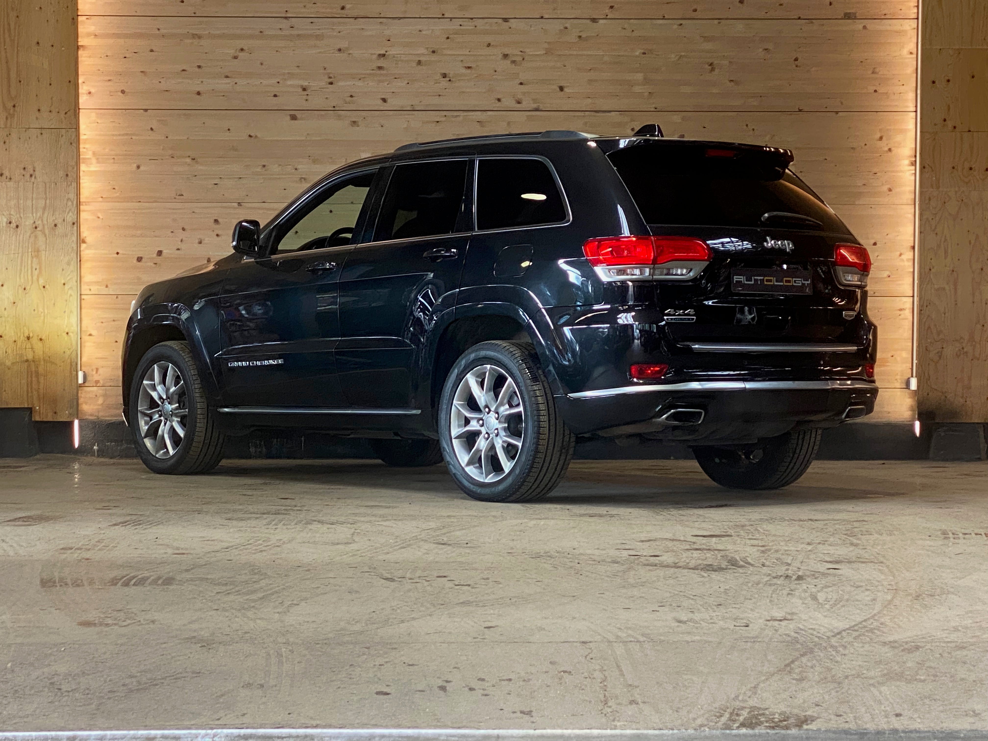 Jeep Grand Cherokee 3.0 CRD Summit