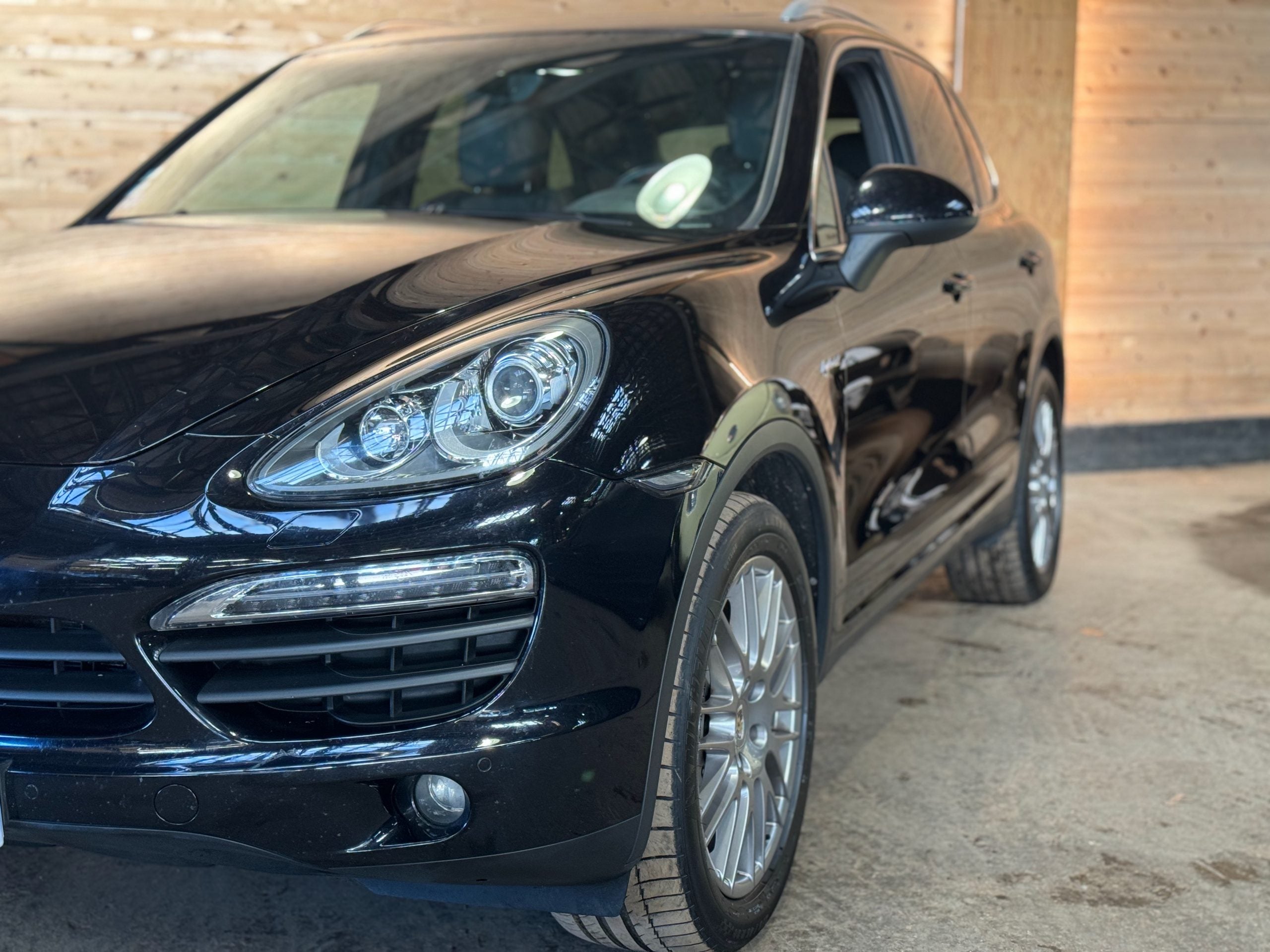 Porsche Cayenne S Hybrid