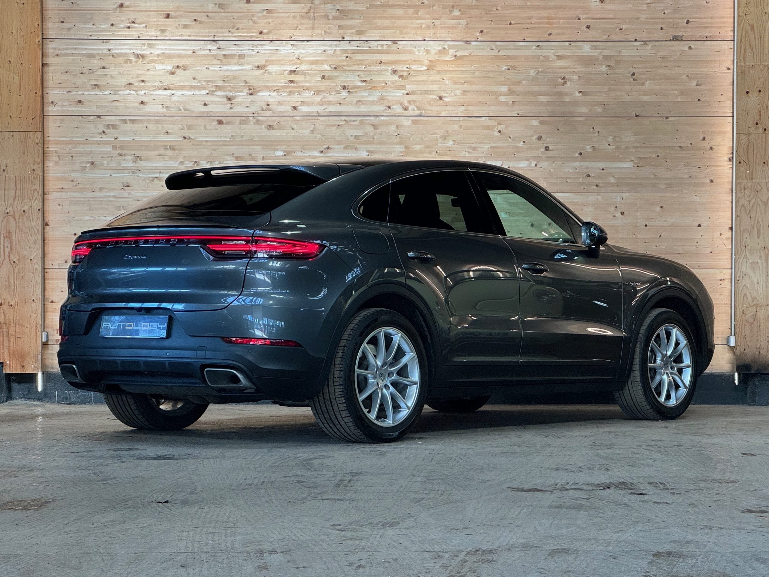 Porsche Cayenne E-Hybrid Coupe