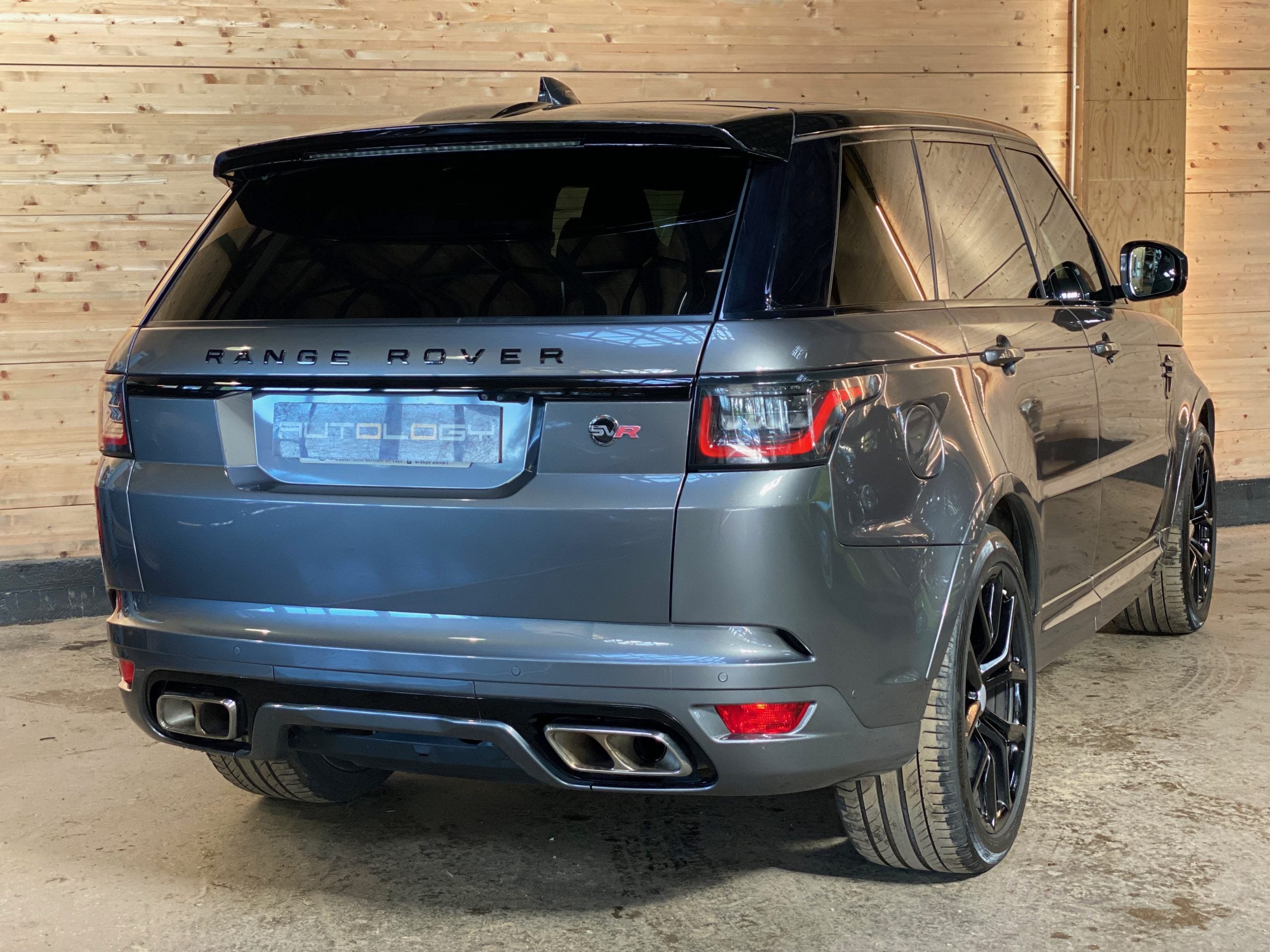 Land Rover Range Rover Sport SVR