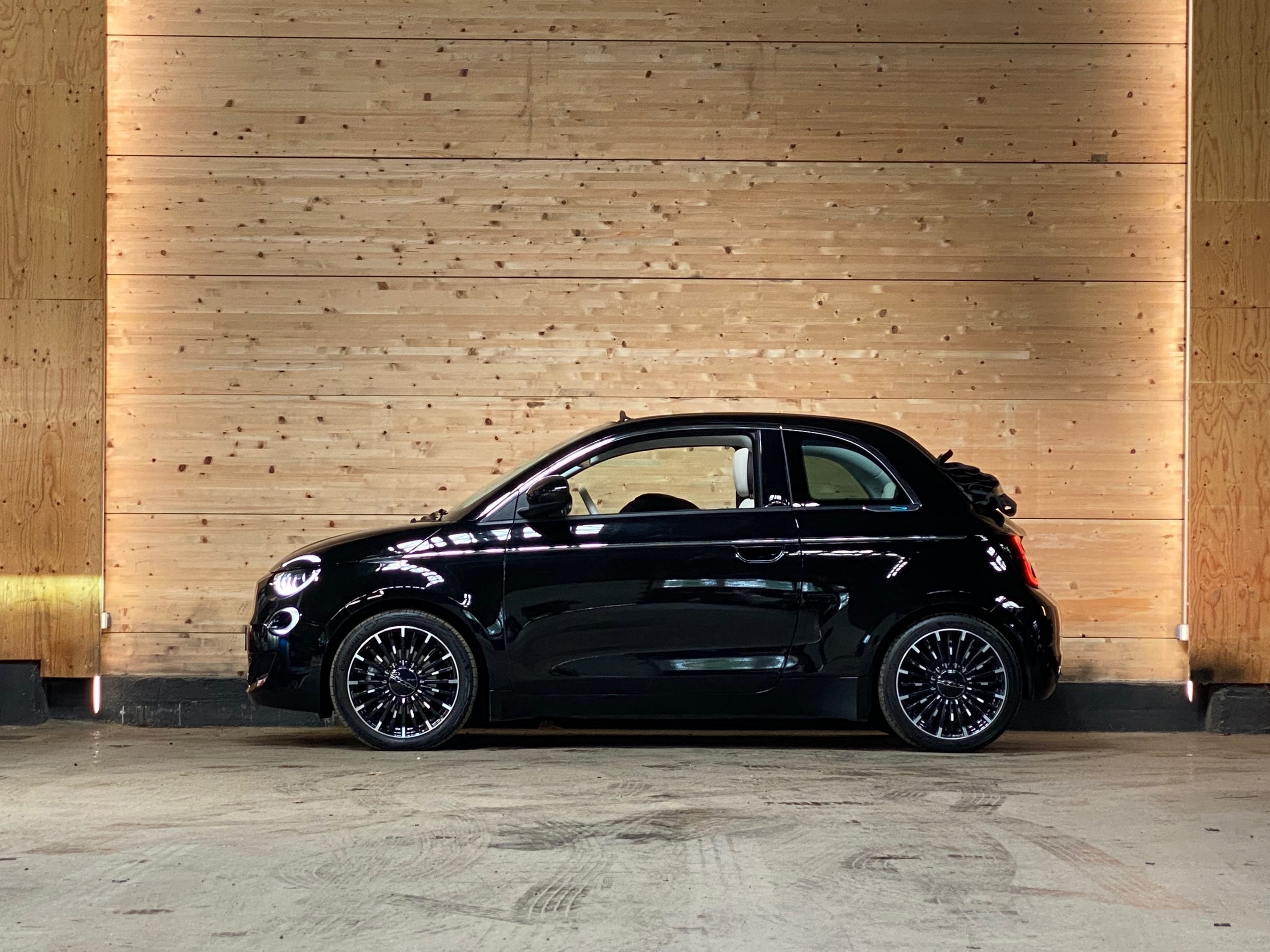 Fiat 500e LaPrima Cabriolet