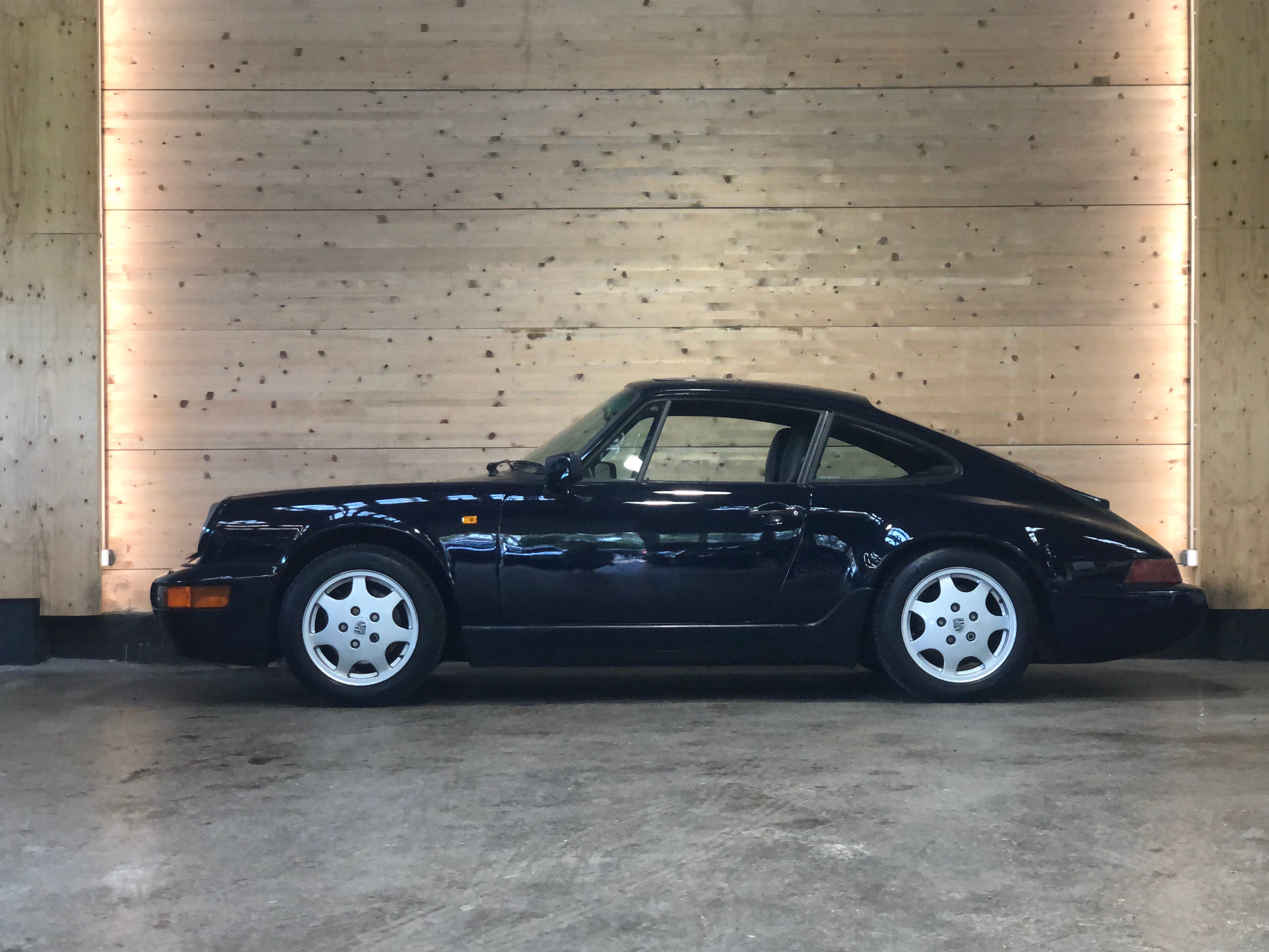 Porsche 964 Carrera 4