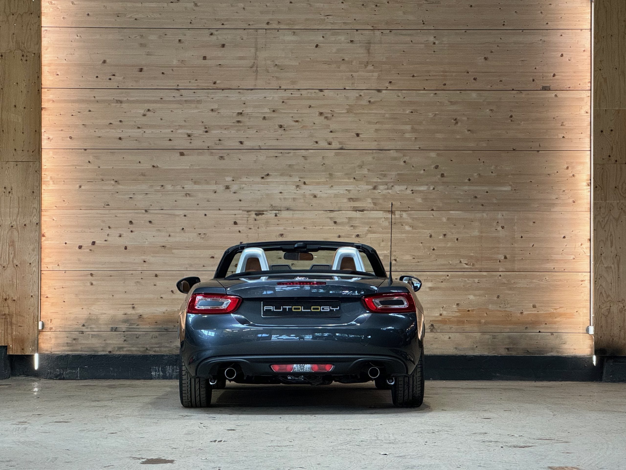 Fiat 124 Spider Lusso 1.4 Multiair