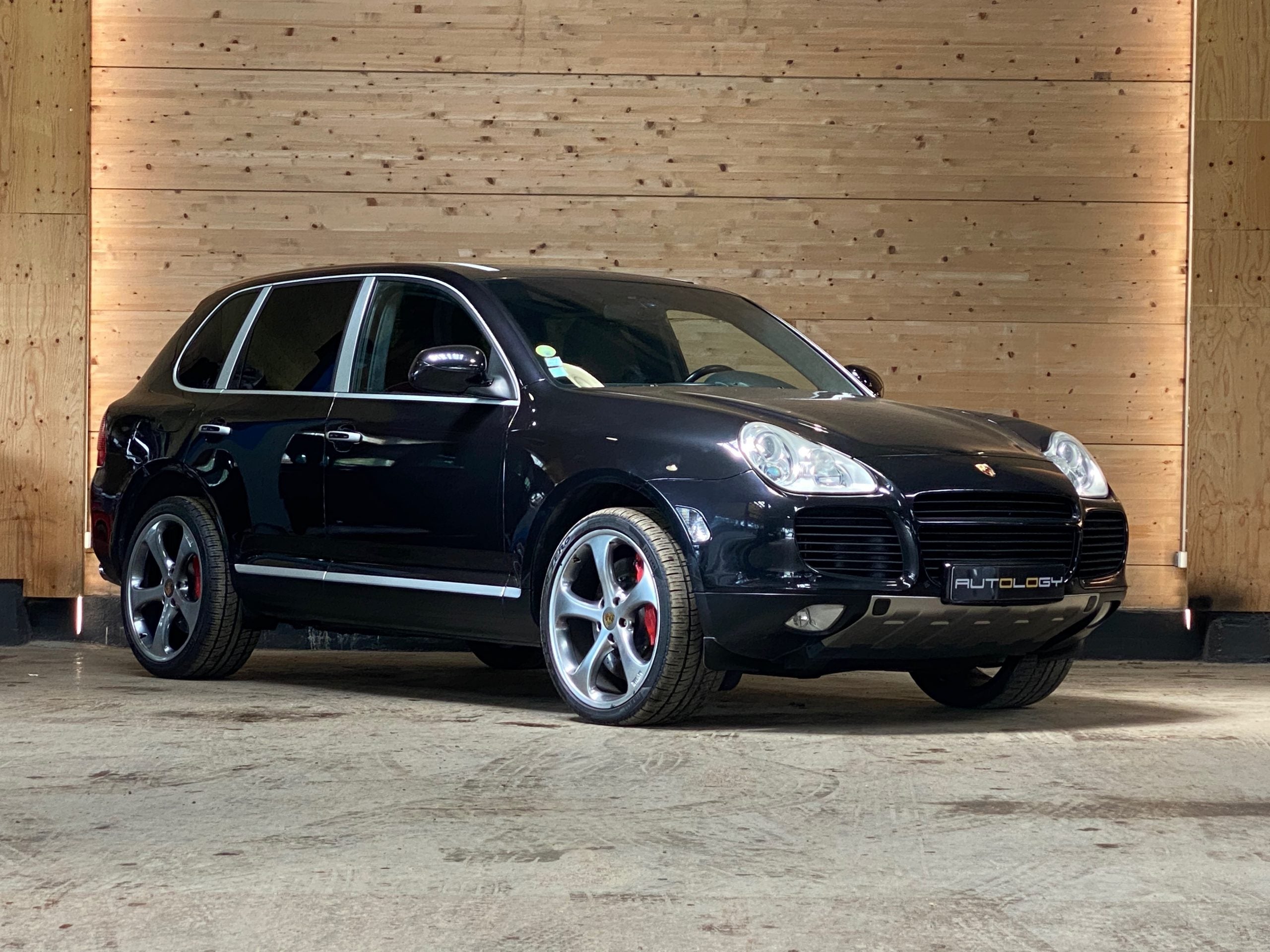 Porsche Cayenne Turbo 4.5 450ch Tiptronic