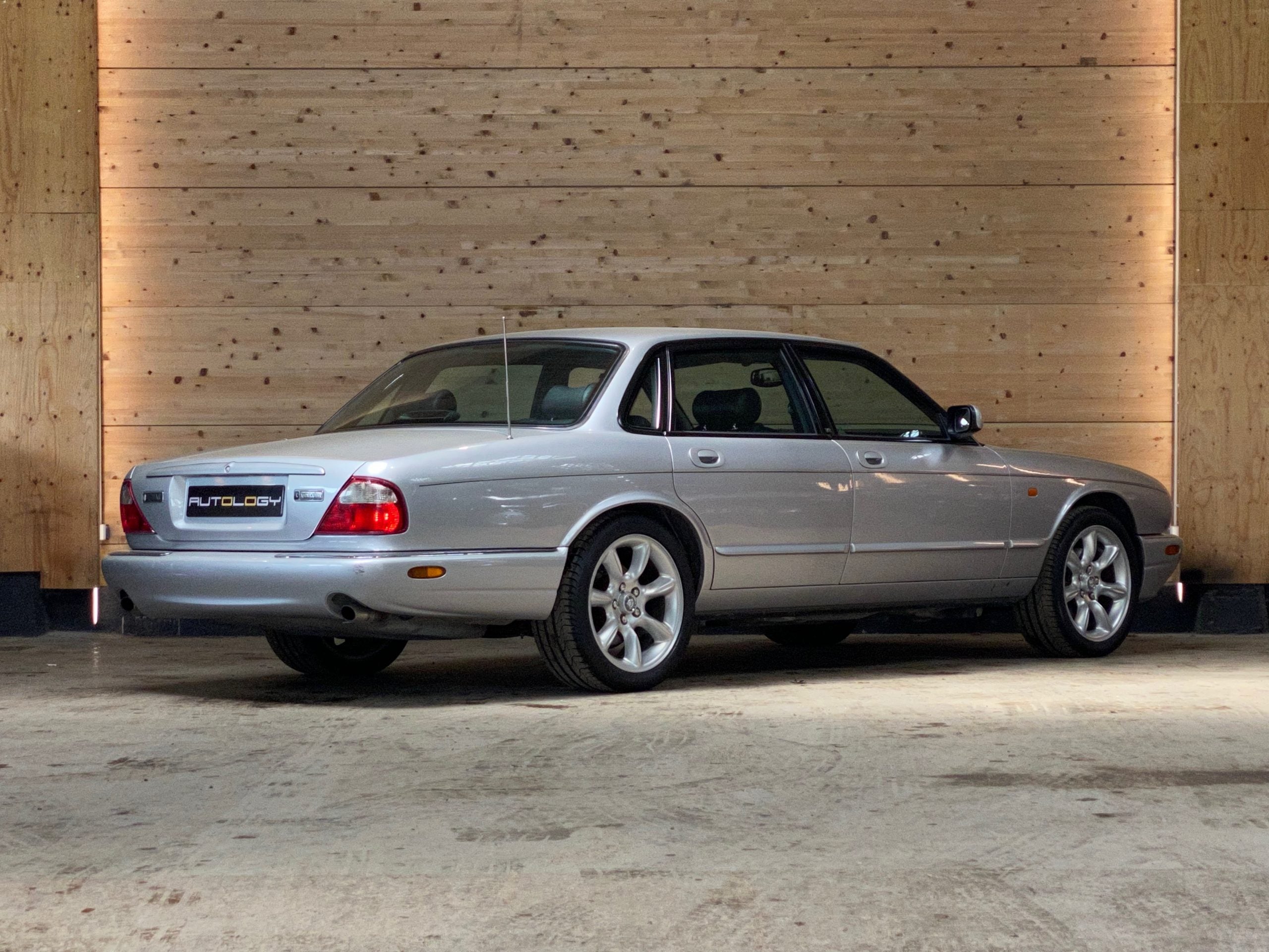 Jaguar XJ8 3.2 Executive